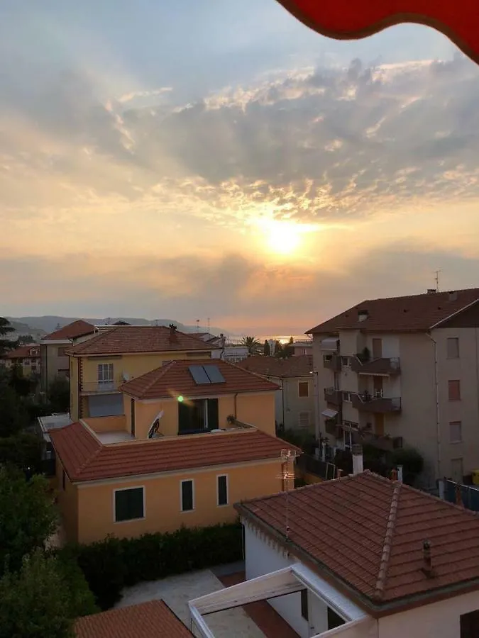 Sea View Riviera Deluxe Apartment Loano